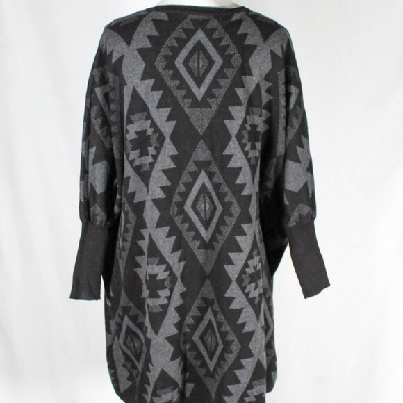 2010s Southwestern Print Black and Gray Poncho Tunic – Size M/L - Picture 5 of 6